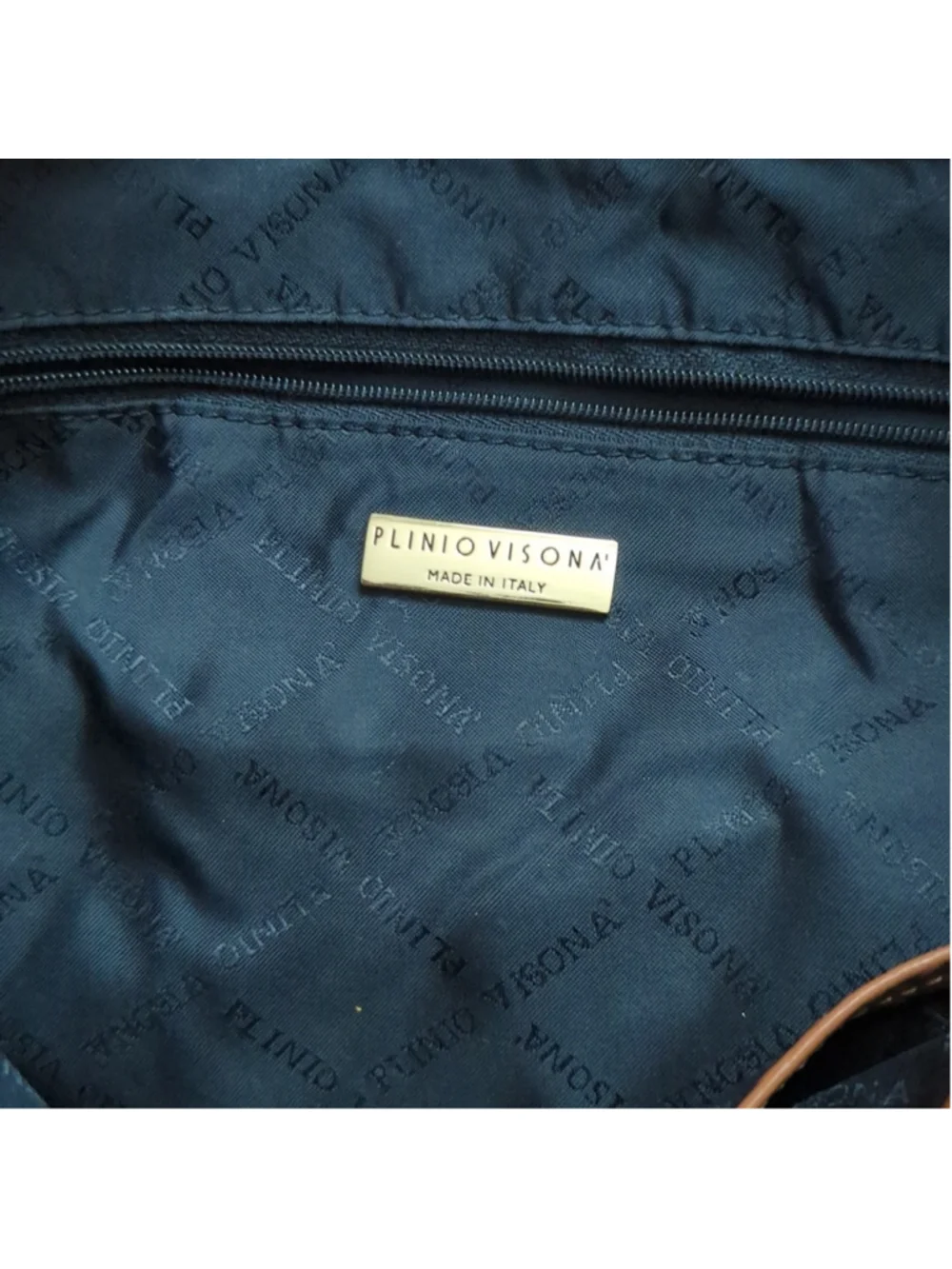 HP. Plinio Visona Hand Bag